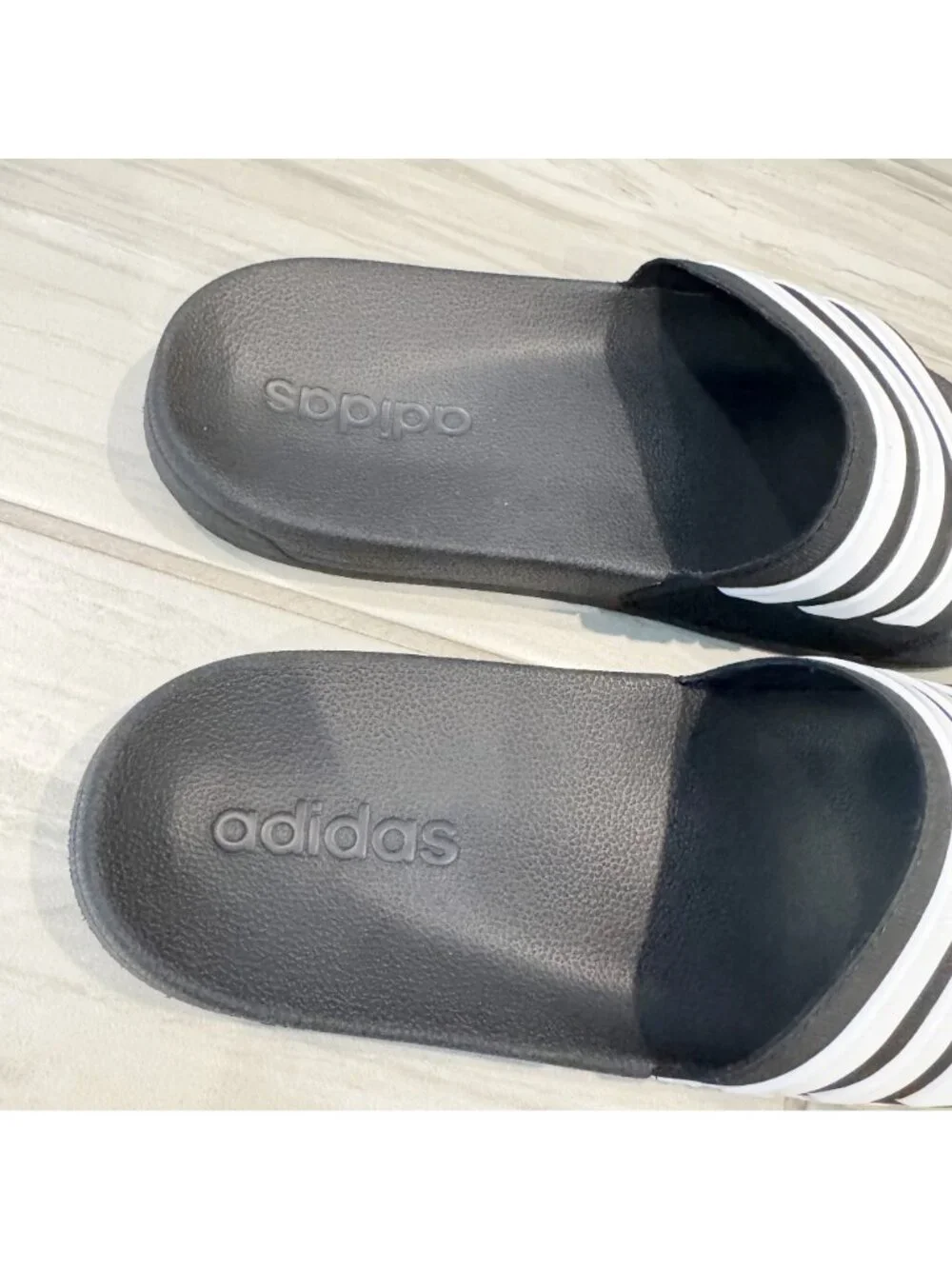 Adidas Slides‎ Size 8 Black 3 Stripes Slip On Casual Athletic Sandals Normcore